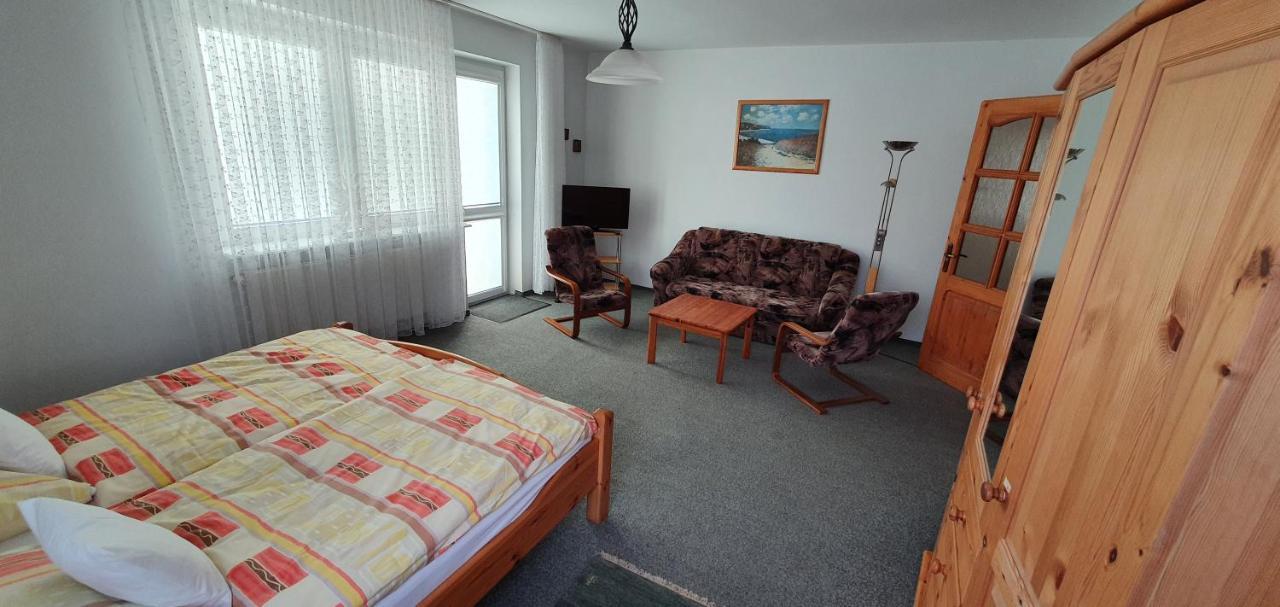 Dom Colonia Apartment Zarnowska Екстериор снимка